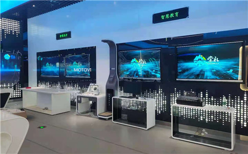 液晶屏應(yīng)用于車站展廳設(shè)計(jì)（局部圖）